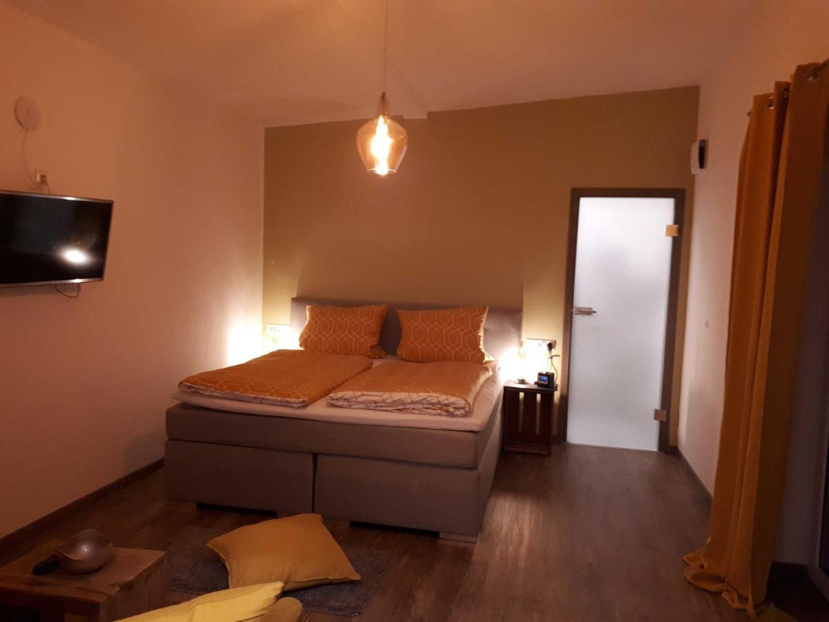 Weinlodge Am Geissberg Eberstadt Kültér fotó